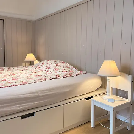 Minihotel 게스트하우스 Büchenbronn