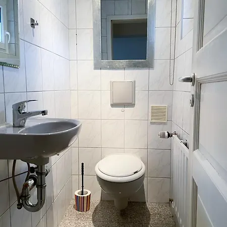 Minihotel 게스트하우스 Büchenbronn