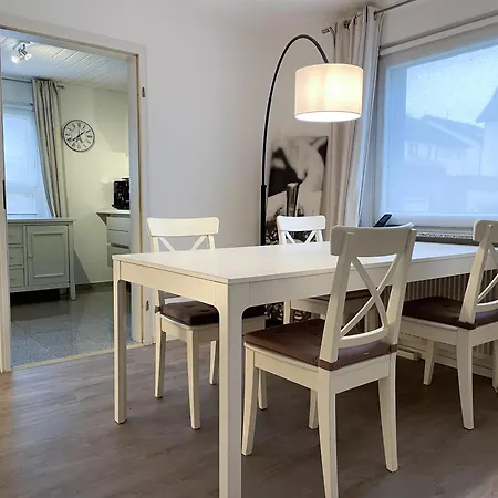 Minihotel 게스트하우스 Büchenbronn